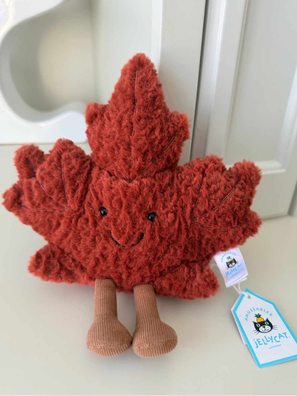 NEW Rare JELLYCAT Amuseables Maple Leaf Plush INDIGO CANADA EXCLUSIVE Adorable